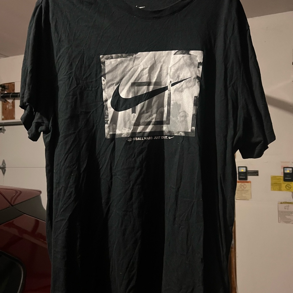 Nike Black Graphic Men's Shirt XL
